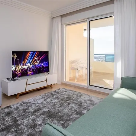Fabulous First Line Apartment